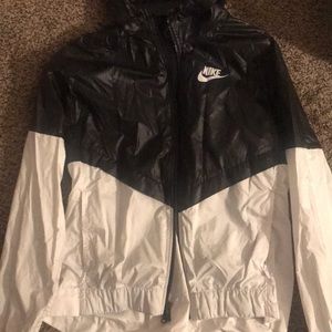 Nike wind breaker